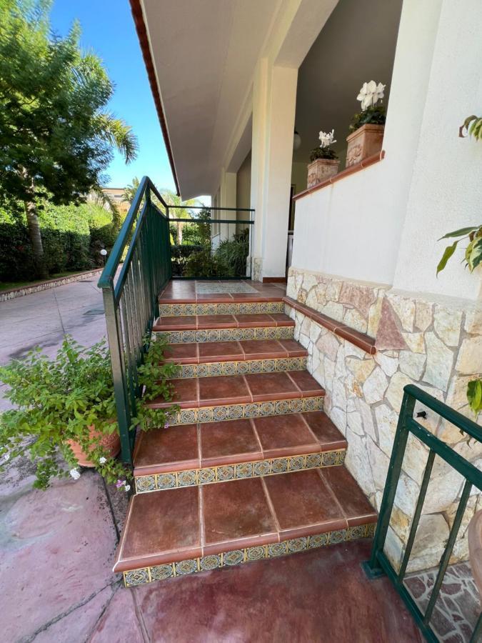Villa Fugari Mondello Palermo Exterior photo